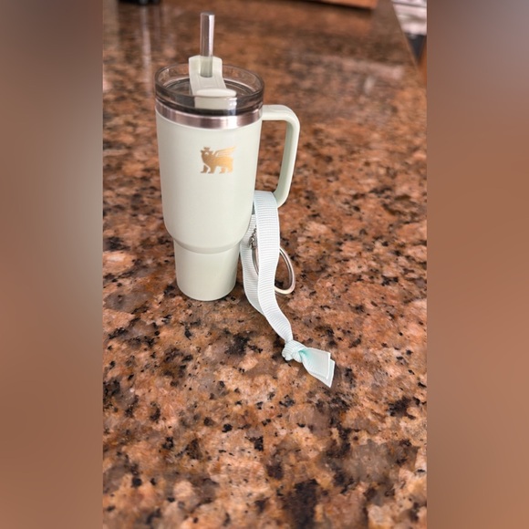 Stanley key chain accessory Mint  Green Tumbler with Straw - Picture 2 of 6